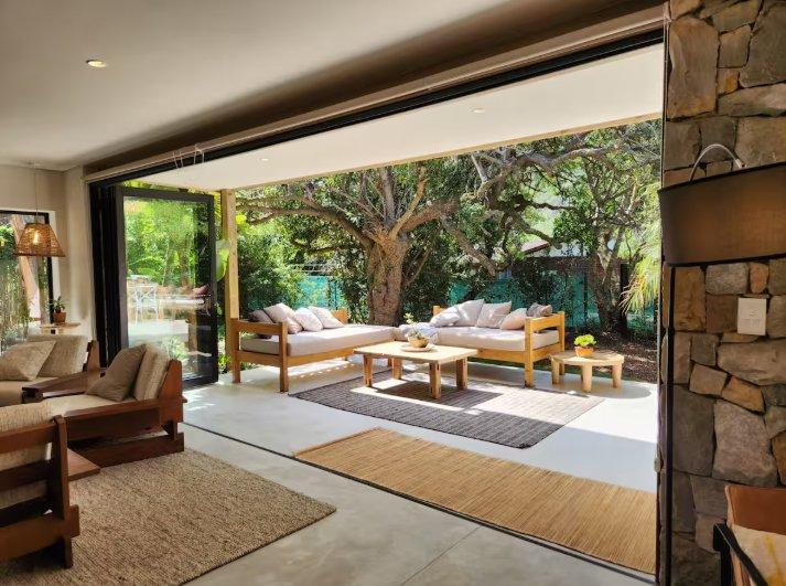 4 Bedroom Property for Sale in Keurboomstrand Western Cape